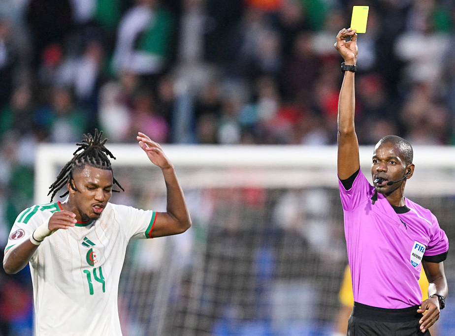 التلفزيون العمومي يتحدث عن اختيار بطل كأس إفريقيا سلفاً!: ”رائحــة المؤامـــرة”