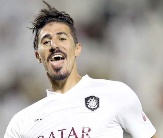 أرجع التتويج لعمل جماعي جبار : بونجاح يفتخر بلقب دوري النجوم