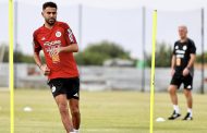 في استفتاء جماهيري أجراه الإتحاد الأسيوي للعبة: محرز يُتوَّج بجائزة أفضل لاعب في التشامبيونزليغ