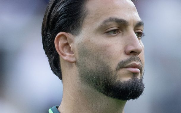 بن سبعيني يقطع الشك باليقين ويصرح: “سأواصل لسنوات أخرى مع المنتخب”
